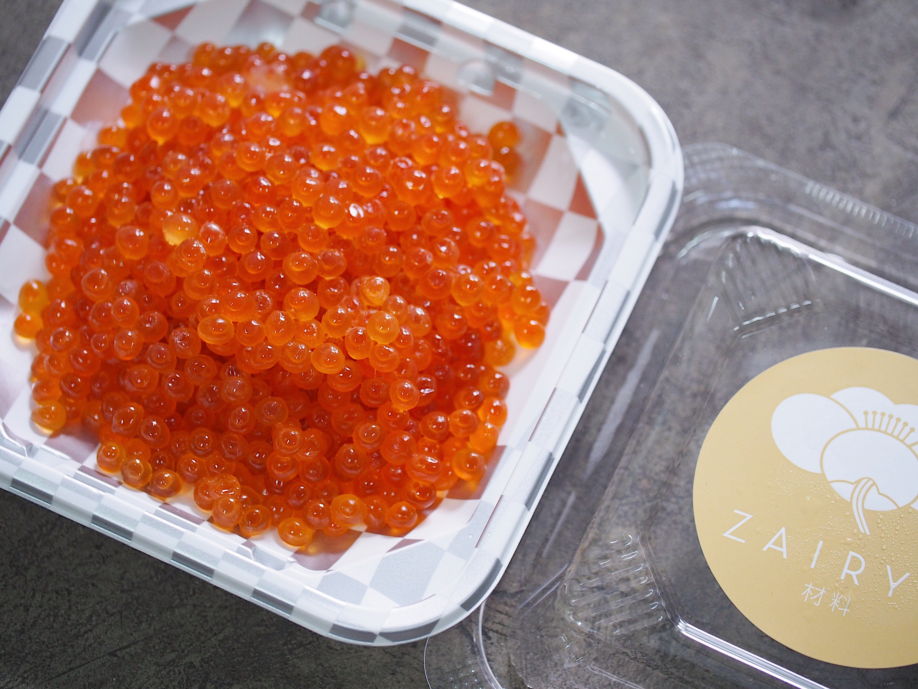 Ikura (Salmon Roe) / いくら丼 (S) – Zairyo