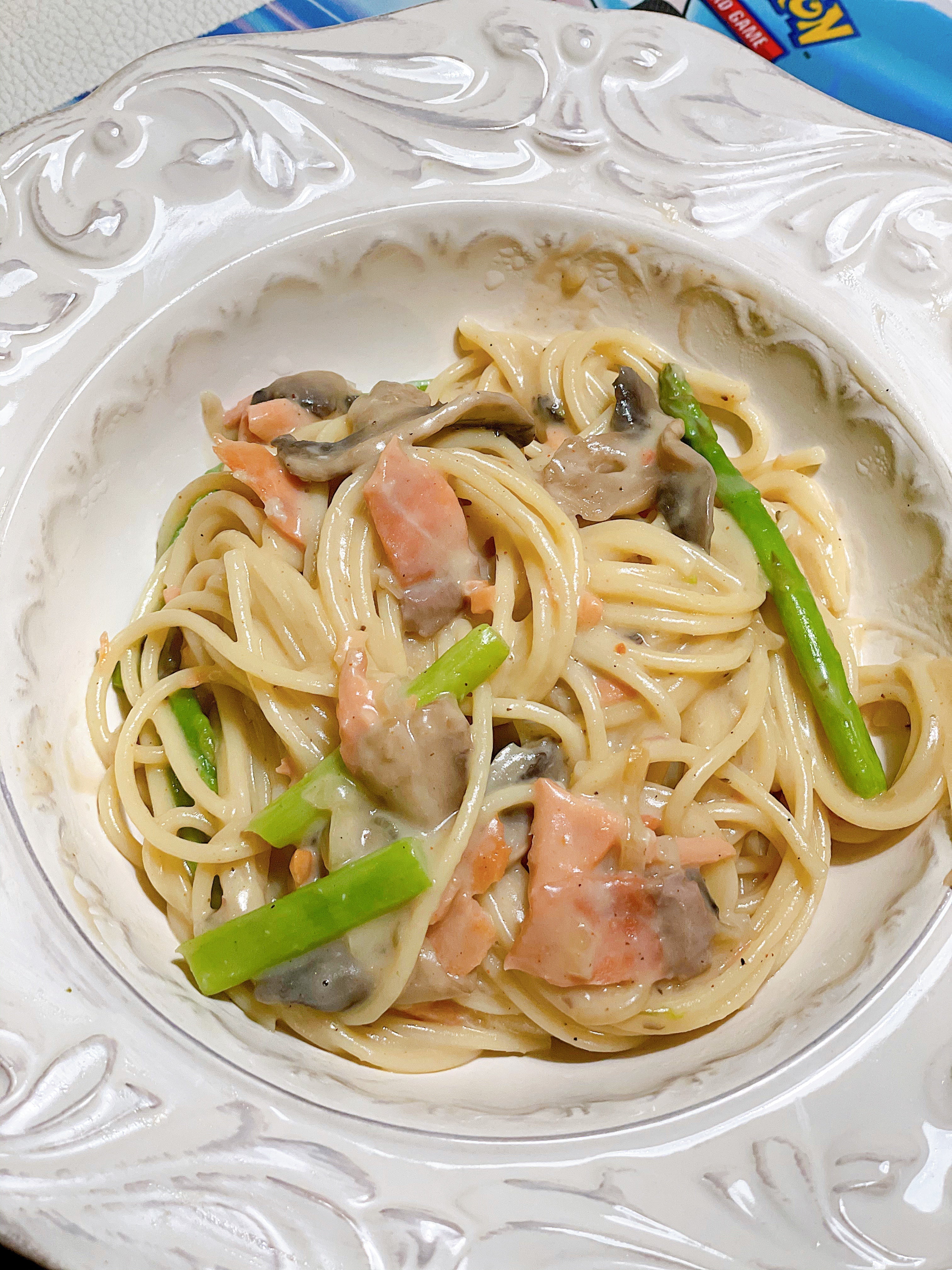 Smoked Salmon Onion Cream Pasta