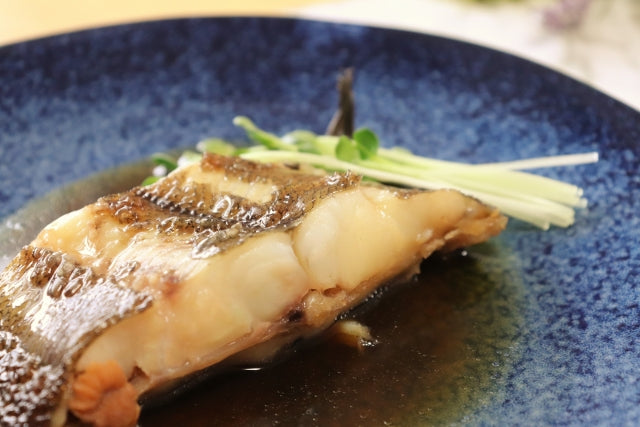 Japanese Simmered Fish Stew 魚の煮付け (Sakana No Nitsuke)